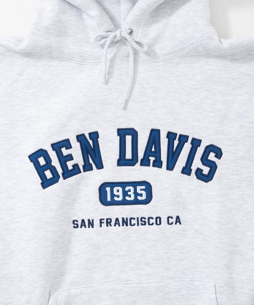 BEN DAVIS(ベンデイビス)の「【BEN DAVIS/ベンデイビス】 裏起毛 カレッジロゴ プルフーディーパーカー(パーカー・メンズ・オフホワイト/オレンジ系その他/カーキ・MEDIUM/X-LARGE/LARGE)」の7枚目の写真