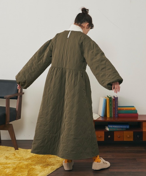 MERLOT（メルロー）の「ダイヤキルト中綿ワンピース（ワンピース・レディース・ブラック/カーキ/ピンク・FREE）」の15枚目の写真