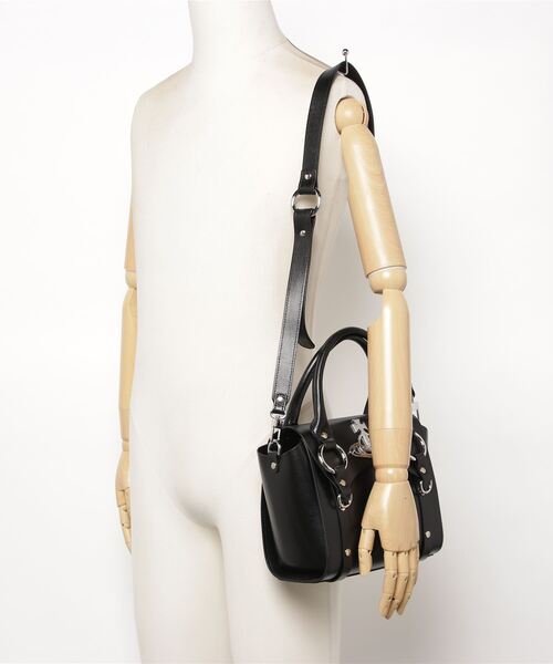 ☆Vivienne Westwood☆BETTY ハンドバッグ S BETTY ハンドバッグS(ブラック)（レディース）（1220951078