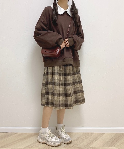 Cham.(チャム)の「ゆるだぼスウェット(スウェット・レディース・ブラウン/ベージュ・FREE)」の6枚目の写真