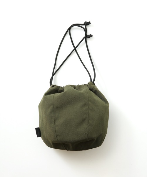 OUTDOOR PRODUCTS(アウトドアプロダクツ)の「DORRIS 121103 ボールバッグタイプ 巾着型ナイロンショルダーバッグ(ハンドバッグ・メンズ・ブラック/ネイビー/カーキ・FREE)」の8枚目の写真