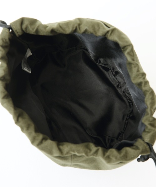 OUTDOOR PRODUCTS(アウトドアプロダクツ)の「DORRIS 121103 ボールバッグタイプ 巾着型ナイロンショルダーバッグ(ハンドバッグ・メンズ・ブラック/ネイビー/カーキ・FREE)」の5枚目の写真