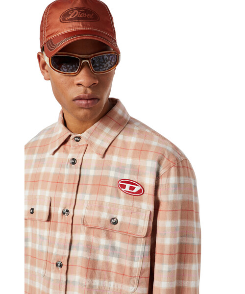 DIESEL(ディーゼル)の「メンズ シャツ チェック ネル素材(シャツ/ブラウス・メンズ・ピンク系その他/グリーン系その他・MEDIUM/X-SMALL/LARGE/X-LARGE/SMALL/XX-LARGE)」の5枚目の写真