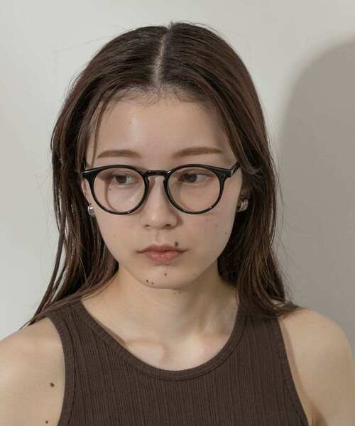 SMELLY（スメリー）の「ラウンドフレームダテメガネ（メガネ・レディース・ブラウン系その他/イエロー系その他/ブラック・-）」の2枚目の写真