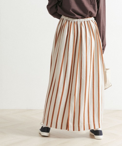 FORK&SPOON(フォークアンドスプーン)の「FORK&SPOON サテンストライプスカート(スカート・レディース・ブルー系その他/ホワイト系その他・ONE)」の13枚目の写真