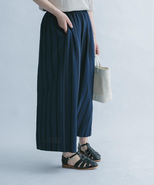 FORK&SPOON(フォークアンドスプーン)の「FORK&SPOON サテンストライプスカート(スカート・レディース・ブルー系その他/ホワイト系その他・ONE)」の14枚目の写真