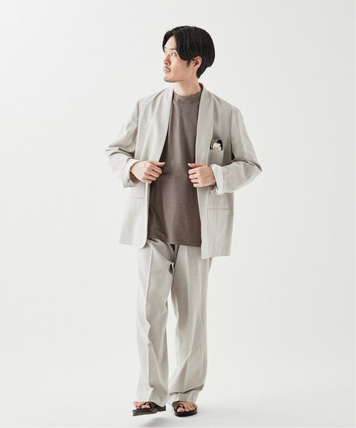 EDIFICE(エディフィス)の「【REDA / レダ】モックネック ウールTシャツ(Tシャツ/カットソー・メンズ・ブラック/ネイビー/グレー/カーキ/イエロー/ホワイト/チャコールグレー・MEDIUM/LARGE)」の14枚目の写真