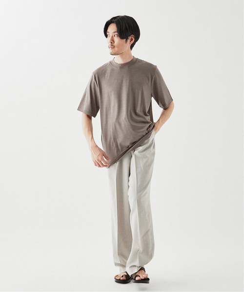 EDIFICE(エディフィス)の「【REDA / レダ】モックネック ウールTシャツ(Tシャツ/カットソー・メンズ・ブラック/ネイビー/グレー/カーキ/イエロー/ホワイト/チャコールグレー・MEDIUM/LARGE)」の15枚目の写真