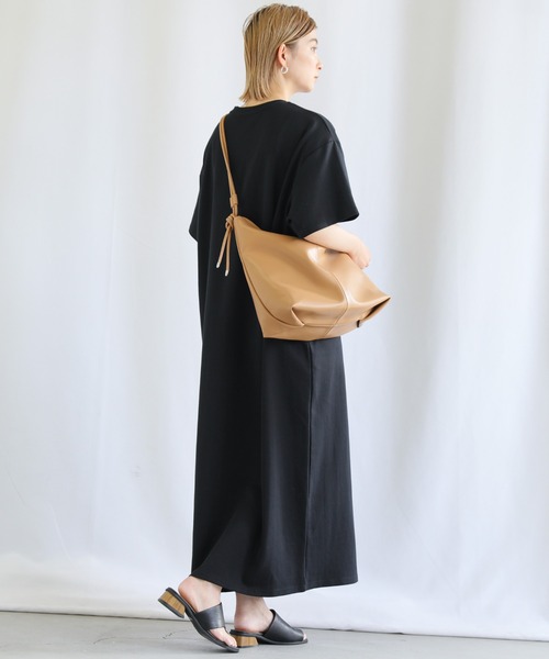 select MOCA（セレクトモカ）の「フェイクレザーノットハンドルミドルバッグ（ハンドバッグ・レディース・ブラック/ベージュ・FREE）」の7枚目の写真