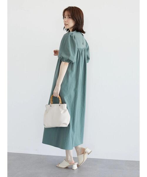 Sugar spoon(シュガースプーン)の「・SUGAR SPOON シャーリングワンピ(ワンピース・レディース・ベージュ/カーキ・FREE)」の8枚目の写真