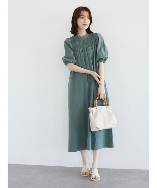 Sugar spoon(シュガースプーン)の「・SUGAR SPOON シャーリングワンピ(ワンピース・レディース・ベージュ/カーキ・FREE)」の9枚目の写真