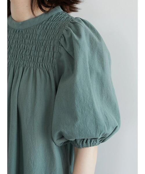 Sugar spoon(シュガースプーン)の「・SUGAR SPOON シャーリングワンピ(ワンピース・レディース・ベージュ/カーキ・FREE)」の15枚目の写真