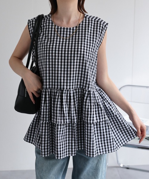 sakishimatokyo（サキシマトーキョー）の「【選べる柄】ノースリーブ ティアードチュニック/ギンガムチェック（チュニック・レディース・ホワイト/ブラック/オレンジ/ピンク/オフホワイト/ブラック系その他/ブラウン系その他/ブラック系その他2/ブルー・FREE）」の5枚目の写真