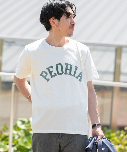 ITEMS URBANRESEARCH（アイテムズ アーバンリサーチ）の「『別注』SCREEN STARS×ITEMS　カスレプリント レタードTシャツ（Tシャツ/カットソー・メンズ・グレー系その他/ブラック/ホワイト・LARGE/MEDIUM）」の4枚目の写真
