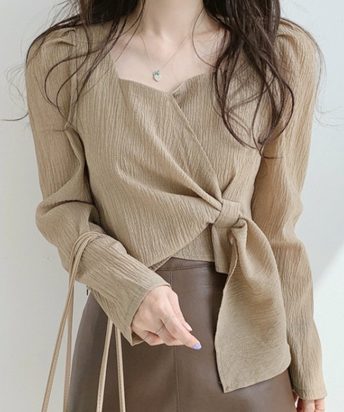 Amulet(アミュレット)の「ワッシャーリボンブラウス(シャツ/ブラウス・レディース・ホワイト/ブラック/ベージュ・M/L/XL)」の9枚目の写真
