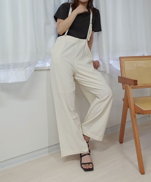 CORNERS（コーナーズ）の「アソートサスペンダー付きストレートパンツ（サロペット/オーバーオール・レディース・ブラック/アイボリー/グリーン/ブルー/ブラック系その他/カーキ/ベージュ/ベージュ系その他・M/L）」の21枚目の写真