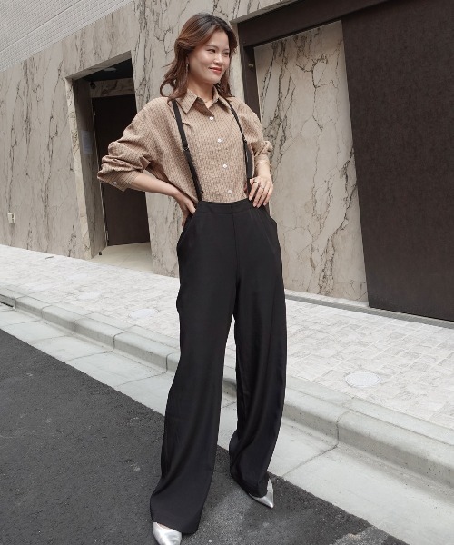 CORNERS（コーナーズ）の「アソートサスペンダー付きストレートパンツ（サロペット/オーバーオール・レディース・ブラック/アイボリー/グリーン/ブルー/ブラック系その他/カーキ/ベージュ/ベージュ系その他・M/L）」の14枚目の写真