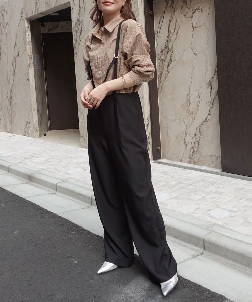 CORNERS（コーナーズ）の「アソートサスペンダー付きストレートパンツ（サロペット/オーバーオール・レディース・ブラック/アイボリー/グリーン/ブルー/ブラック系その他/カーキ/ベージュ/ベージュ系その他・M/L）」の13枚目の写真