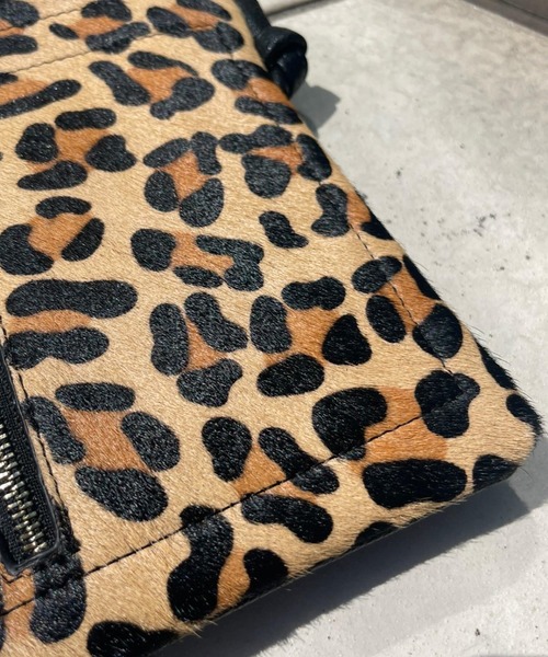 Pal collection（パルコレクション）の「ハラコ風ジップ付スマホポシェット（ショルダーバッグ・レディース・ホワイト/ホワイト系その他/ブラック系その他3・FREE）」の8枚目の写真