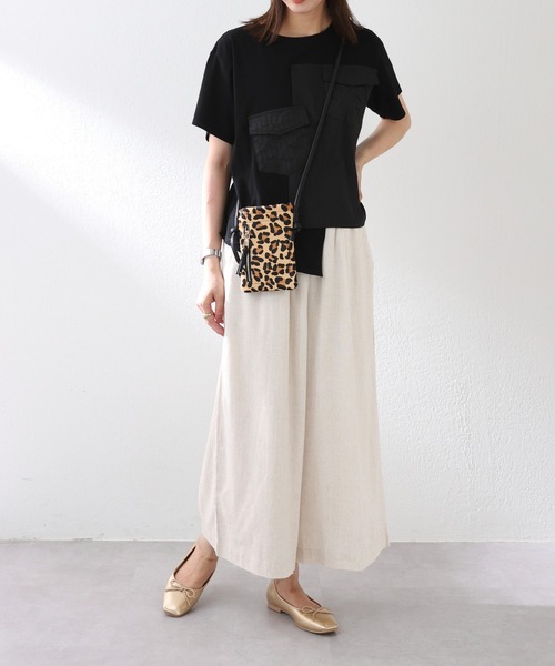 Pal collection（パルコレクション）の「ハラコ風ジップ付スマホポシェット（ショルダーバッグ・レディース・ホワイト/ホワイト系その他/ブラック系その他3・FREE）」の6枚目の写真