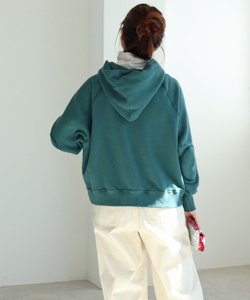 PAR ICI（パーリッシィ）の「リサイクルコットン裏毛フーディー（パーカー・レディース・グリーン/パープル/マスタード・FREE）」の9枚目の写真
