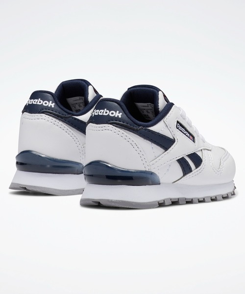 Reebok(リーボック)の「クラシックレザー ステップン フラッシュ / CLASSIC LEATHER Step 'n' Flash(スニーカー・キッズ・ホワイト×ネイビー/ホワイト×ピンク・13.0cm/14.0cm/12cm/16.0cm/15.0cm)」の4枚目の写真