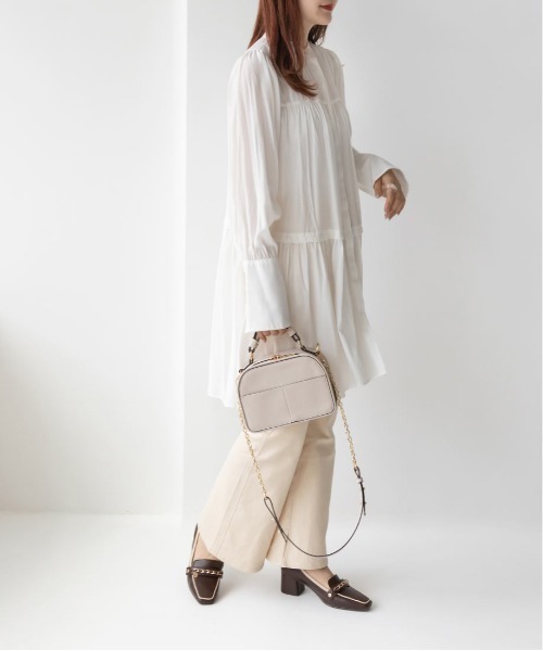 RANDA(ランダ)の「編み込みハンドル3WAYミニショルダーバッグ(ショルダーバッグ・レディース・ダークブラウン/ブラウン/アイボリー・FREE)」の6枚目の写真