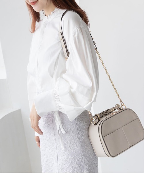 RANDA(ランダ)の「編み込みハンドル3WAYミニショルダーバッグ(ショルダーバッグ・レディース・ダークブラウン/ブラウン/アイボリー・FREE)」の5枚目の写真