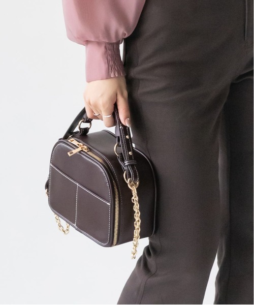 RANDA(ランダ)の「編み込みハンドル3WAYミニショルダーバッグ(ショルダーバッグ・レディース・ダークブラウン/ブラウン/アイボリー・FREE)」の8枚目の写真