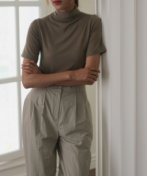 MUYMONA(ムイモナ)の「ハーフスリーブ ウールタートルトップ mmw22a002【MUYMONA】【2022AW】(Tシャツ/カットソー・レディース・ブラック/ベージュ/クリーム・FREE)」の14枚目の写真