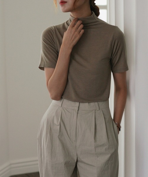 MUYMONA(ムイモナ)の「ハーフスリーブ ウールタートルトップ mmw22a002【MUYMONA】【2022AW】(Tシャツ/カットソー・レディース・ブラック/ベージュ/クリーム・FREE)」の5枚目の写真