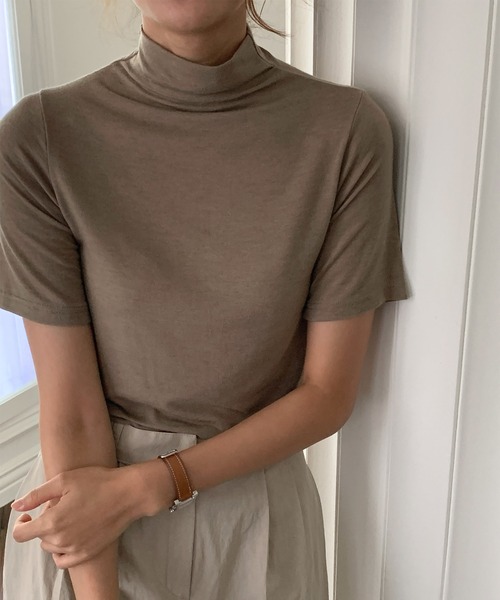 MUYMONA(ムイモナ)の「ハーフスリーブ ウールタートルトップ mmw22a002【MUYMONA】【2022AW】(Tシャツ/カットソー・レディース・ブラック/ベージュ/クリーム・FREE)」の19枚目の写真