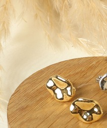 salle de bal（サルデバル）の「三丁目六番地Tokyo  ニュアンス プレート イヤリング MT 045 AMT（イヤリング）」