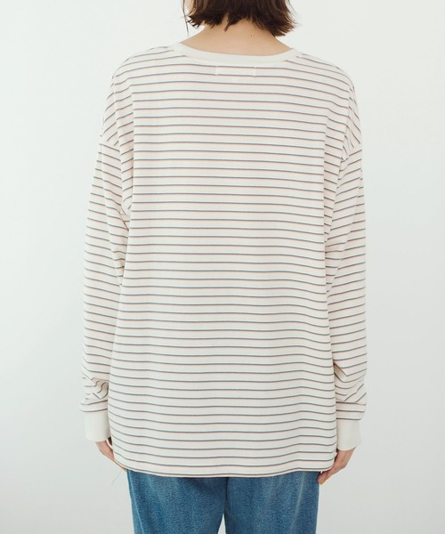 ROPE' PICNIC(ロペピクニック)の「【一部店舗限定】おもちくん×ROPE' PICNIC/マルチボーダーロングTシャツ(Tシャツ/カットソー・レディース・ホワイト系その他・38)」の3枚目の写真