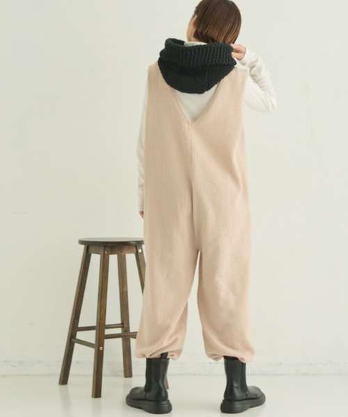 MERLOT（メルロー）の「ニットロンパース（サロペット/オーバーオール・レディース・ブラウン/ナチュラル/ブラック・FREE）」の17枚目の写真