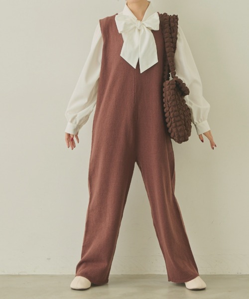 MERLOT（メルロー）の「ニットロンパース（サロペット/オーバーオール・レディース・ブラウン/ナチュラル/ブラック・FREE）」の22枚目の写真