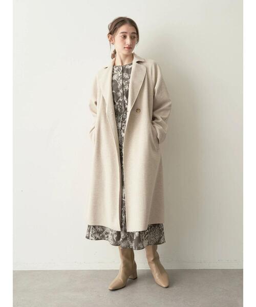 YECCA VECCA（イェッカヴェッカ）の「ライトニットビーバートレンチコート（トレンチコート・レディース・ベージュ/オレンジ/モカ・FREE）」の5枚目の写真