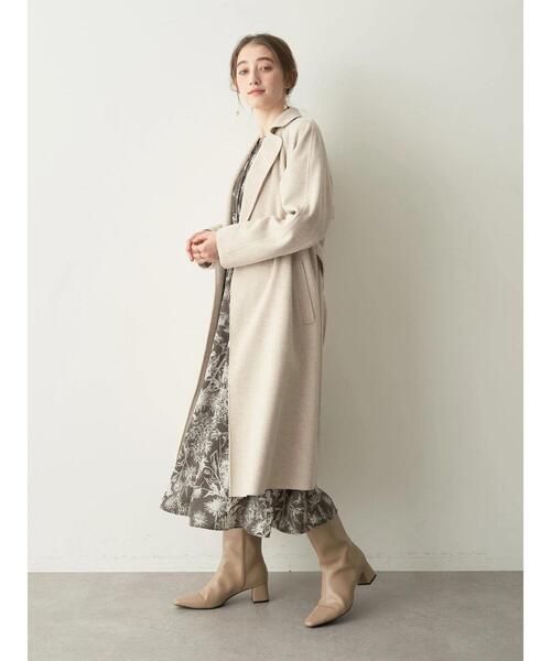 YECCA VECCA（イェッカヴェッカ）の「ライトニットビーバートレンチコート（トレンチコート・レディース・ベージュ/オレンジ/モカ・FREE）」の10枚目の写真