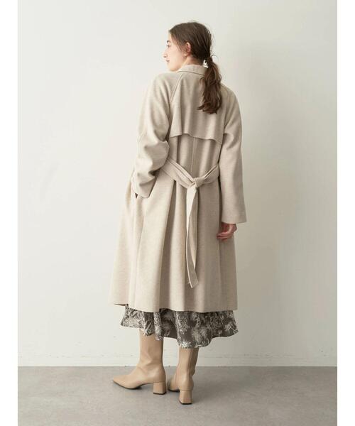 YECCA VECCA（イェッカヴェッカ）の「ライトニットビーバートレンチコート（トレンチコート・レディース・ベージュ/オレンジ/モカ・FREE）」の13枚目の写真