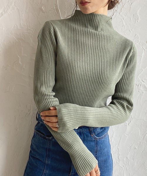 She's Closet（シーズクローゼット）の「プチハイネックタイト長袖リブニットプルオーバー（ニット/セーター・レディース・オフホワイト/グレー/ブラック/アイボリー/ミント/ベージュ/パープル/グリーン/スモークピンク/ブルー/マスタード/グレイッシュベージュ・M/L）」の8枚目の写真