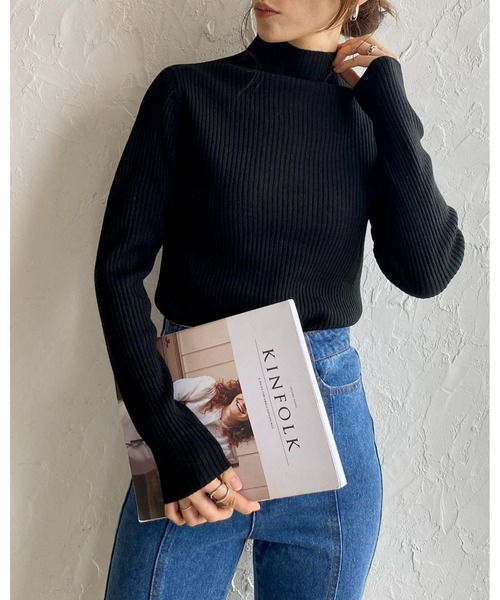 She's Closet（シーズクローゼット）の「プチハイネックタイト長袖リブニットプルオーバー（ニット/セーター・レディース・オフホワイト/グレー/ブラック/アイボリー/ミント/ベージュ/パープル/グリーン/スモークピンク/ブルー/マスタード/グレイッシュベージュ・M/L）」の14枚目の写真