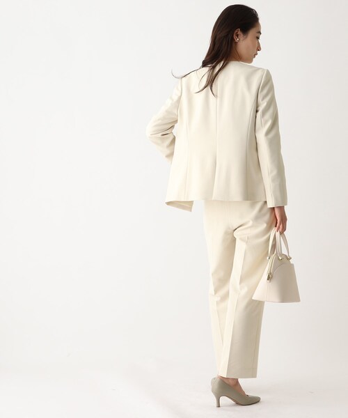 OPAQUE.CLIP(オペークドットクリップ)の「◆DELEGANT ダブルクロスノーカラーVネックジャケット【OPAQUE.CLIP NAVY】(ノーカラージャケット・レディース・ナチュラル/ブラック/ネイビー・34/36/38/40/42)」の4枚目の写真