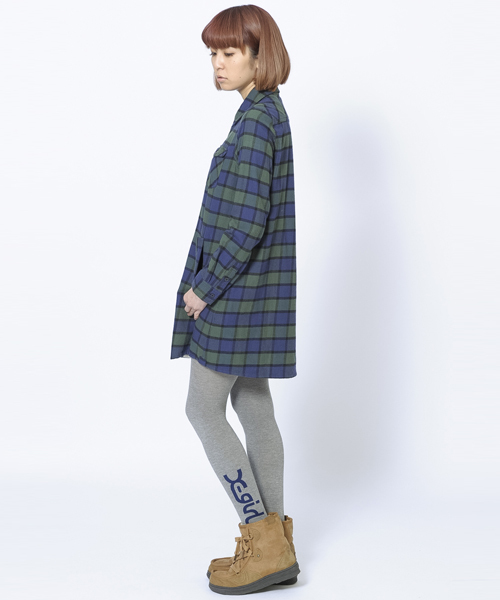 X-girl（エックスガール）の「SHAGGY PLAID SHIRT DRESS（ワンピース・レディース・レッド/グリーン/ネイビー・1/2）」の4枚目の写真
