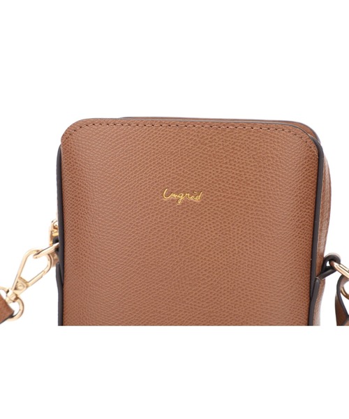 Ungrid（アングリッド）の「【Ungrid/アングリッド】キーリングチャーム付き　スマホ＆パスポート入れ　縦長ミニポシェット（ショルダーバッグ・レディース・ブラック/ブルー系その他/キャメル/グレイッシュベージュ/アイボリー/カーキ/スモークピンク/ベージュ/オリーブ/ダークブラウン/ラベンダー/イエロー/ゴールド/シルバー/ホワイト/ライトブルー・FREE）」の22枚目の写真