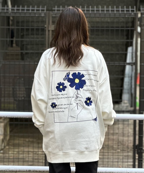 JE-フラワーバタフライ・クルースウェット