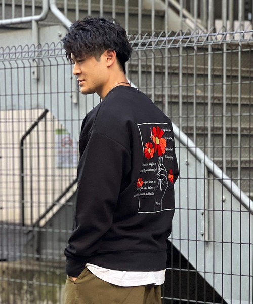 JE-フラワーバタフライ・クルースウェット