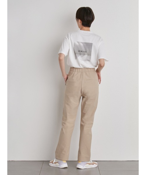 emmi（エミ）の「【emmi atelier】ワンダーシェイプストレートパンツ（スラックス・レディース・ベージュ/ブラック・0/1）」の21枚目の写真