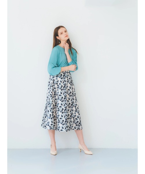 YECCA VECCA（イェッカヴェッカ）の「メタルラインパンプス（パンプス・レディース・グレイッシュベージュ/アイボリー・24.5cm/23.5cm/22.5cm）」の5枚目の写真