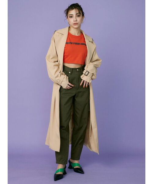 EVRIS（エヴリス）の「カーゴデザインデニムパンツ（デニムパンツ・レディース・インディゴブルー/カーキ・SMALL/MEDIUM）」の4枚目の写真