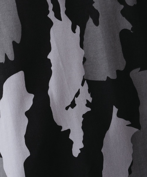 epnok（エプノック）の「ニュアンスプリントルーズロンT（Tシャツ/カットソー・メンズ・ベージュ/ブラック/ブルー・SMALL/MEDIUM/LARGE）」の9枚目の写真